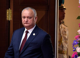Запоздалая реакция Додона на газовые схемы власти