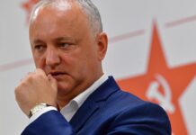 Додон снова критикует работу Санду-PAS