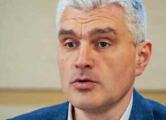 Слусарь снова вспомнил о катастрофическом положении фермеров
