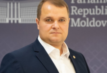 Партия «Возрождение» анонсировала сбор подписей за признание PAS неконституционной