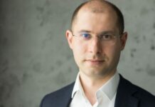 Подозрительно актуальное разоблачение Додона от Тофилата