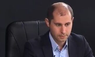 Когда не связан властными оковами