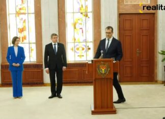 Спектакль у стены: умиление Санду, тоска Гросу и преданность партийного строя