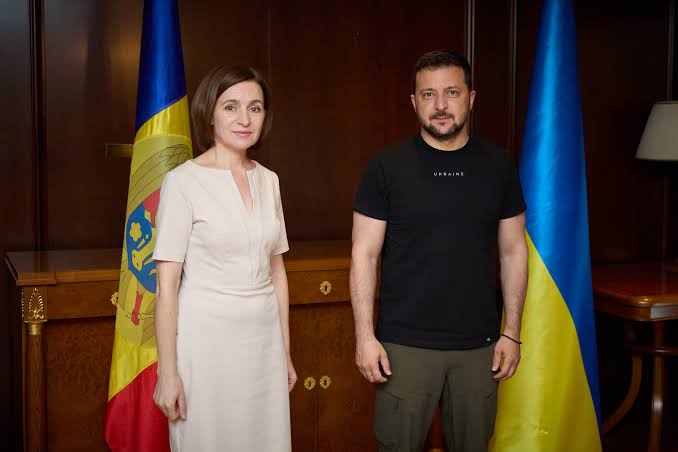 Санду
