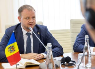 Новая перетасовка режимных кадров: как Роман Рошка вернулся руководить кассой «реинтеграции»