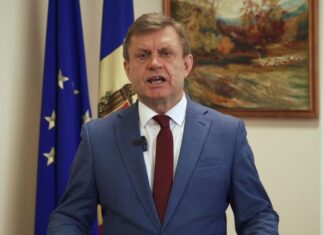 Фискальный рэкет: как Валериу Киверь и его медийная обслуга провалили гастроли с Фондом конвергенции.