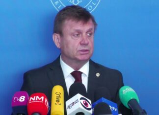 Заметают следы и прячутся за НКО: как «мистер чёрный список» Валериу Киверь отмывает свой ораторский провал