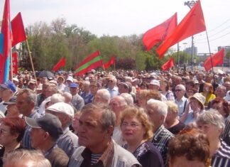 НКО пытаются дискредитировать народный сход против блокады.